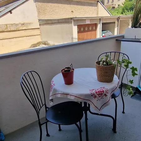 Aix Centre Cosy Calme Garage Terrasse Appartement *